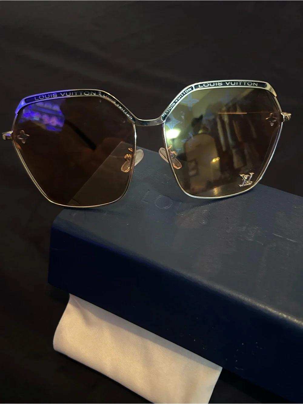 Louis Vuitton Gold Metal Frame Sunglasses with Brown Lenses
